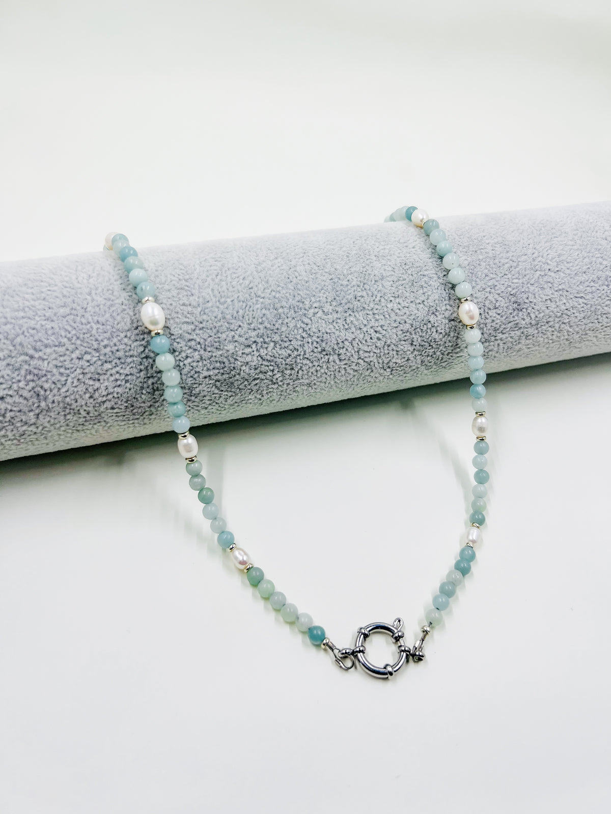 Nora necklace