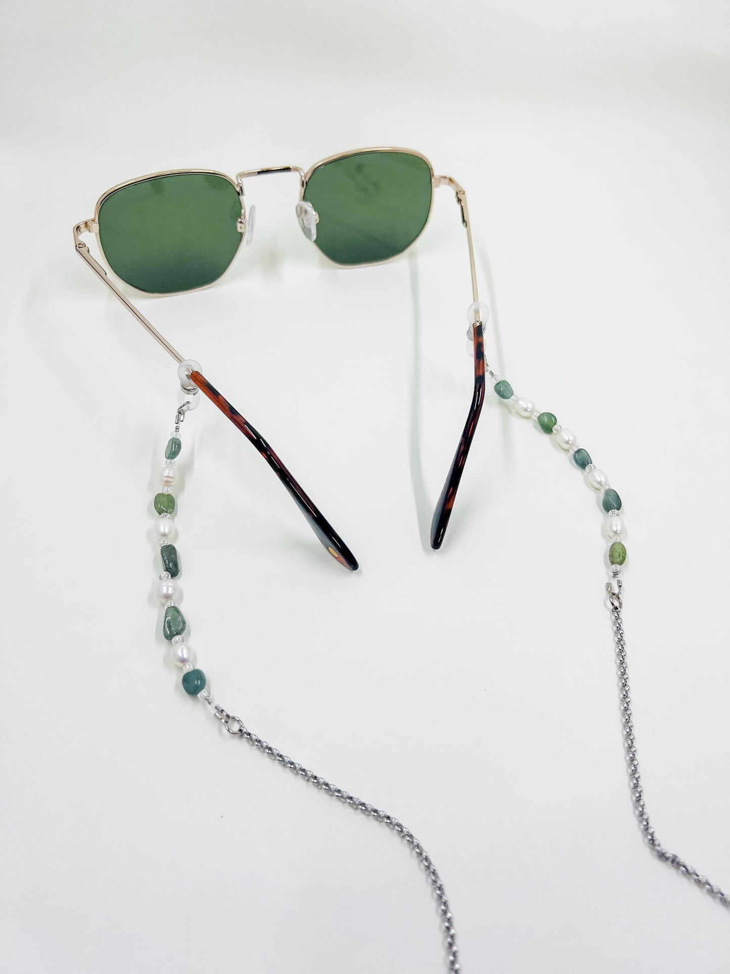 Little Bay sunglasses chain