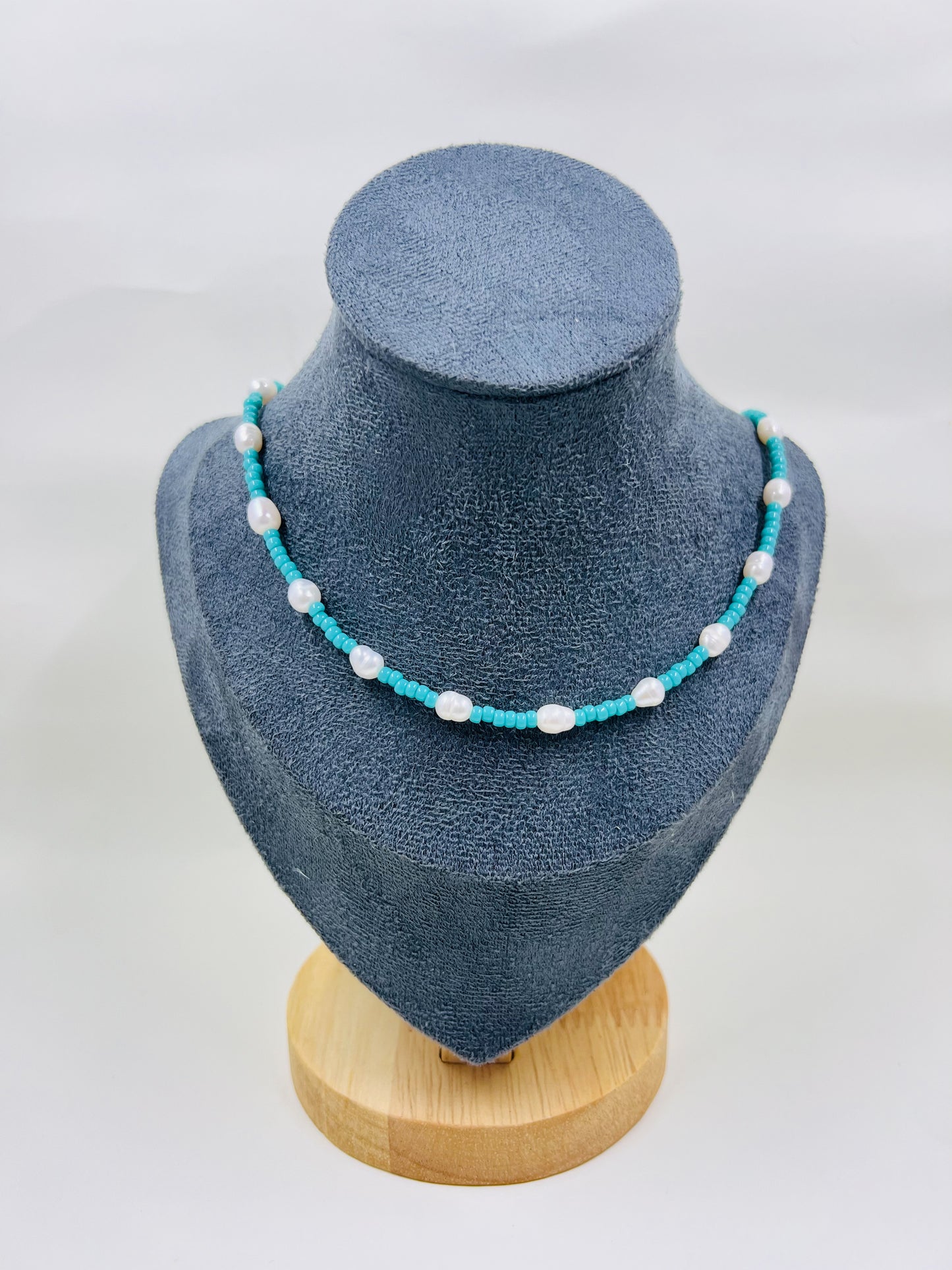 Almendra necklace