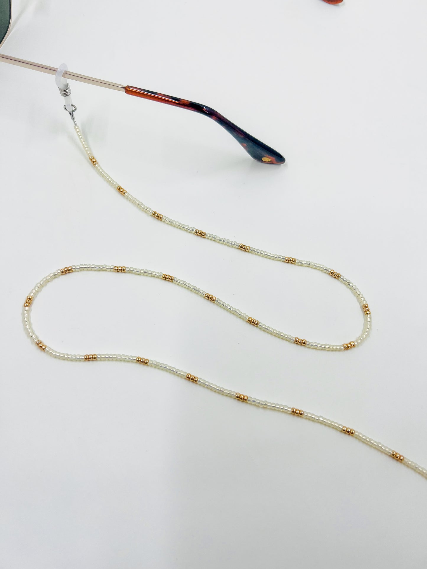 Clovelly Sunglasses chain